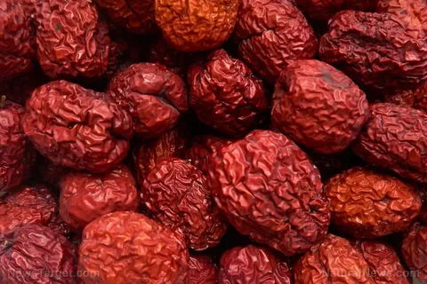 تصویر 3 از آلو بخارا جنگلی با رنگ طبیعی و جذاب